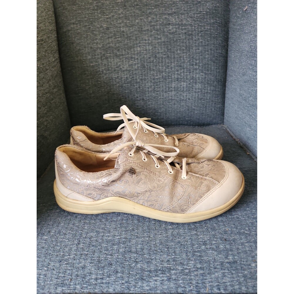 Finn Comfort Women's Ikebukuro Walking Shoes Floral & Scroll Sz 42 US 11-11.5